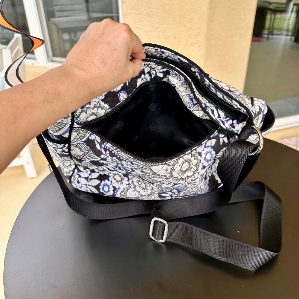 Vera Bradley, Snow Lotus Cross Body Bag - Picture 11 of 16